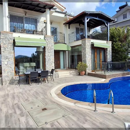 Crocus - Private 3 Bedroom In Ovacik Vila