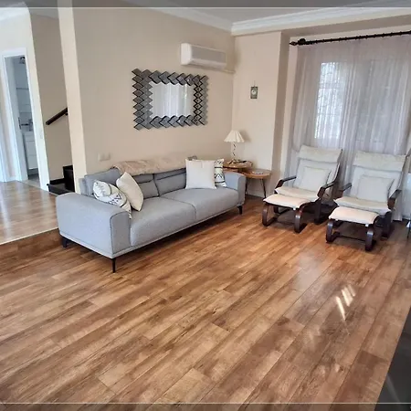 Crocus - Private 3 Bedroom In Ovacik ヴィラ フェティエ